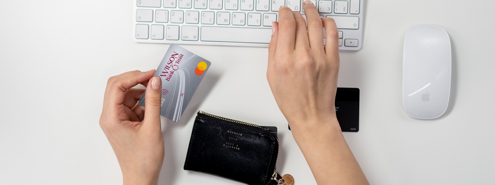 Ravan City Central Bank and Trust contactless credit card